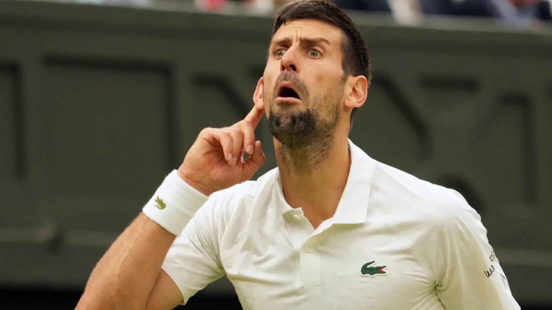 Novak Djokovici, în război cu fanii la Wimbledon. Gestul care i-a deranjat pe britanici VIDEO
