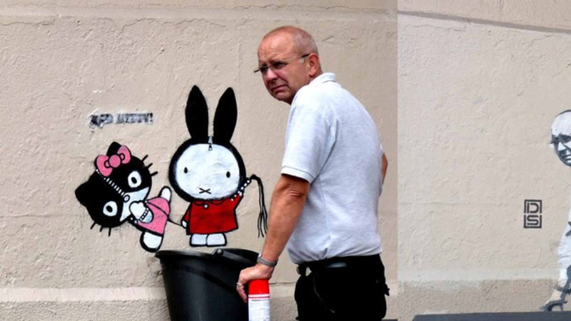 Graffiti Removal Guy (sursă: ArtiFido)