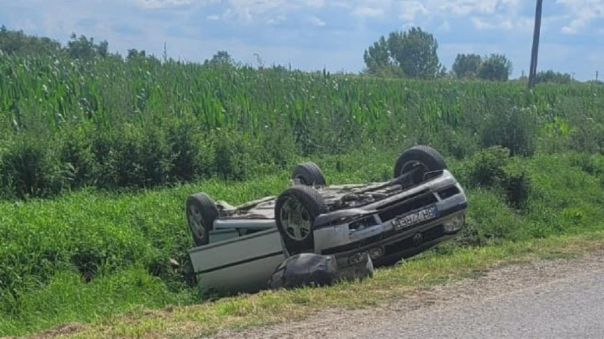 Accident spectaculos pe o șosea din Arad. Cum s-a putut întâmpla?