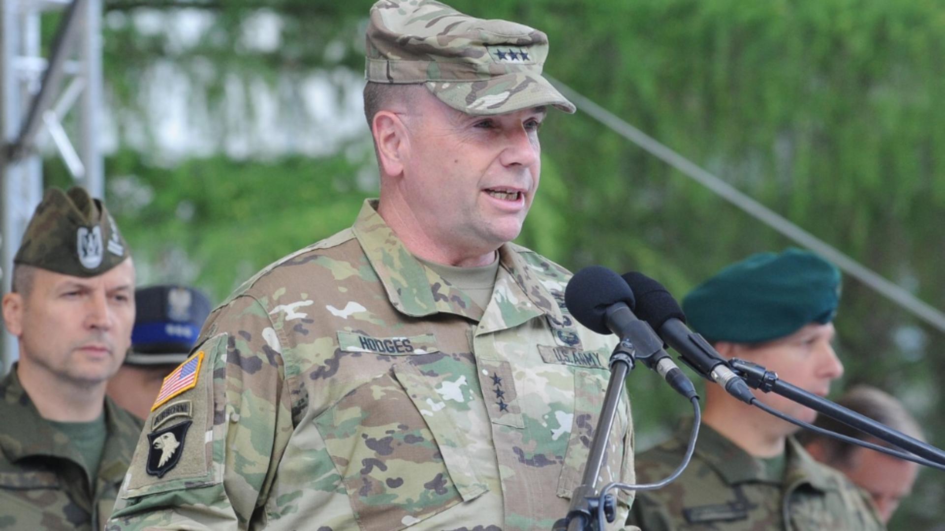 General american de top: Biden trebuie să pregătească NATO pentru un război iminent, în ciuda eșecului Rusiei în Ucraina