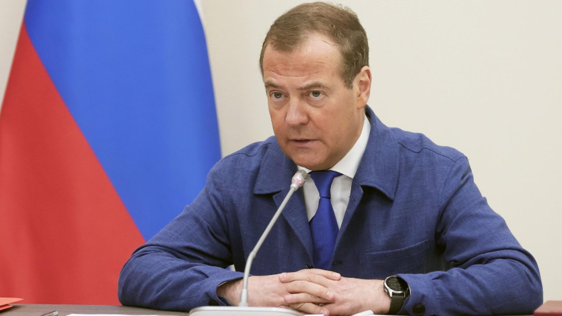 Dimitri Medvedev amenință cu al treilea război mondial și iarnă nucleară. Foto: Profimedia