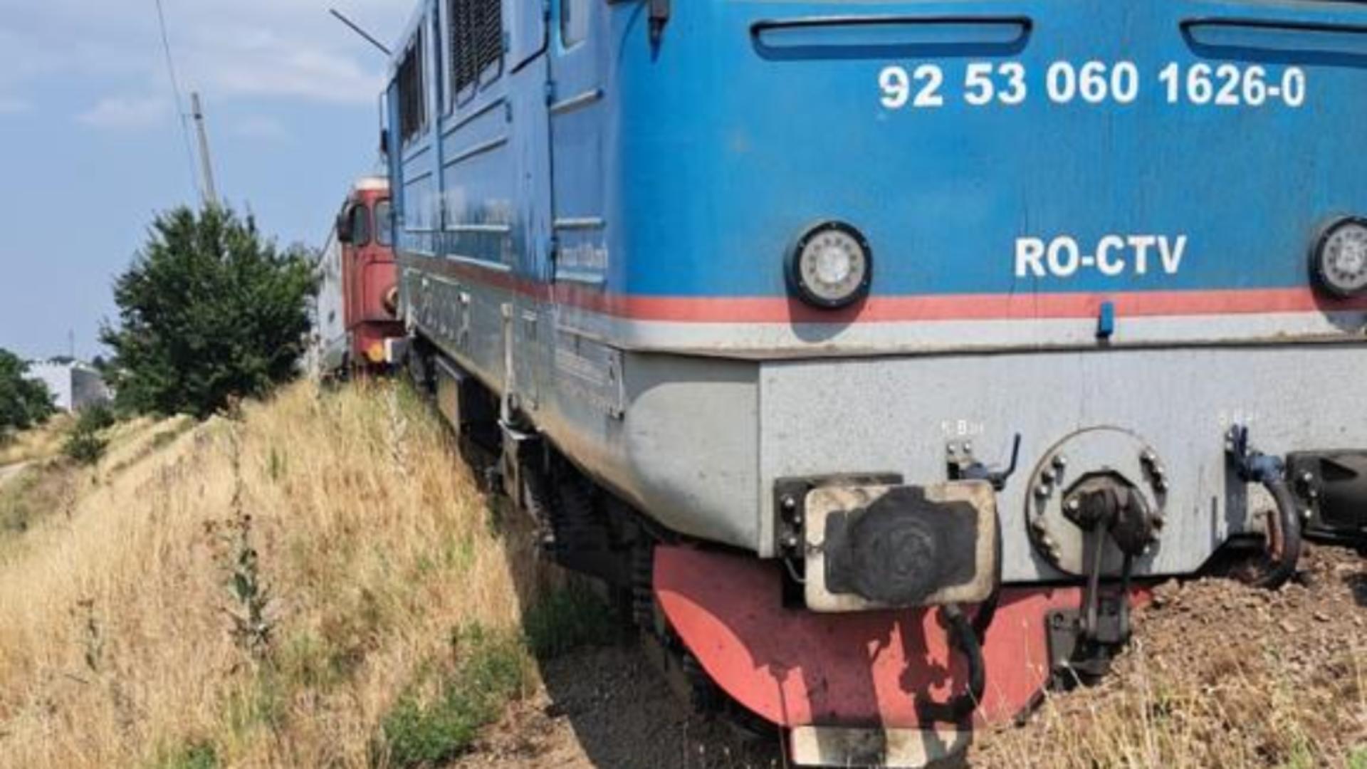 Accident feroviar la Roșiori – Două locomotive s-au ciocnit – Prima reacție a autorităților: “Nu avem noi ce îmbunătățiri să aducem”