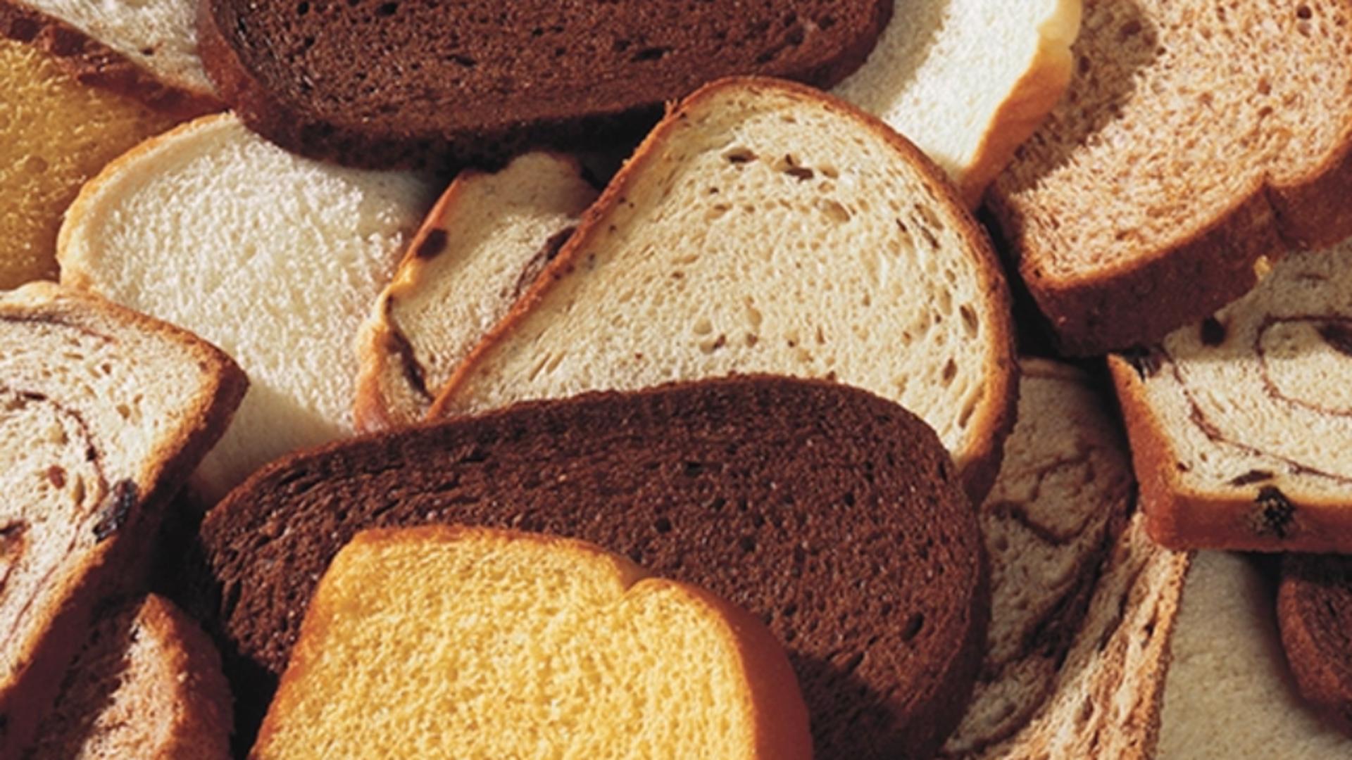 Ce îngrașă mai mult: pâinea proaspătă sau cea prăjită? Avertismentul nutriționiștilor - De ce să nu excluzi pâinea când ții dietă
