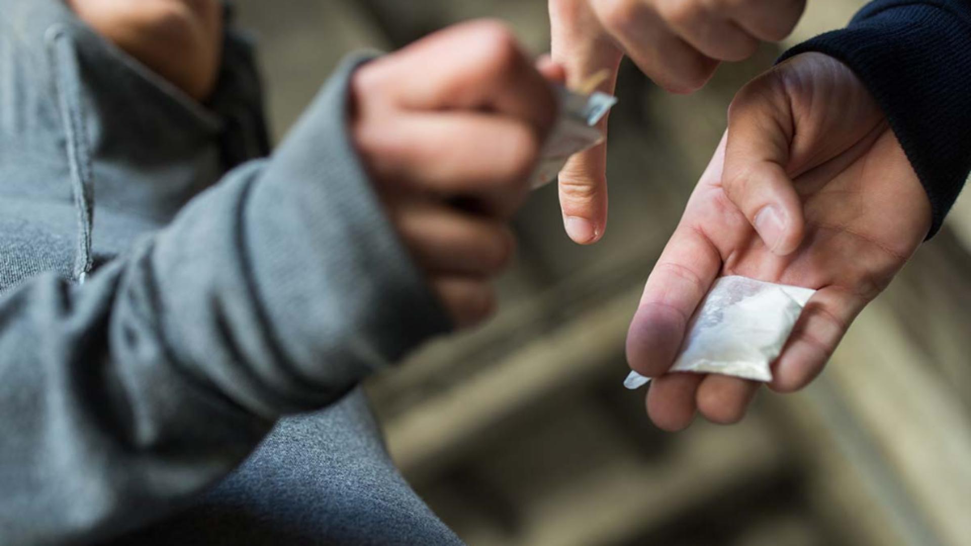 Consumul de droguri, flagel printre adolescenți. Foto/Profimedia 