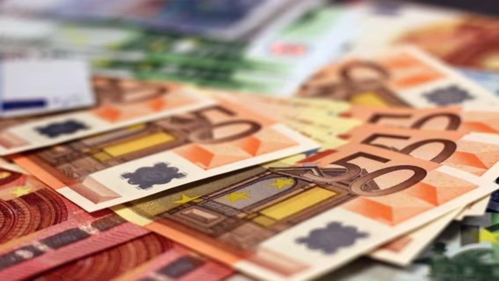 România a împrumutat într-o singură zi peste 3 miliarde de euro – Explicația lui Marcel Ciolacu