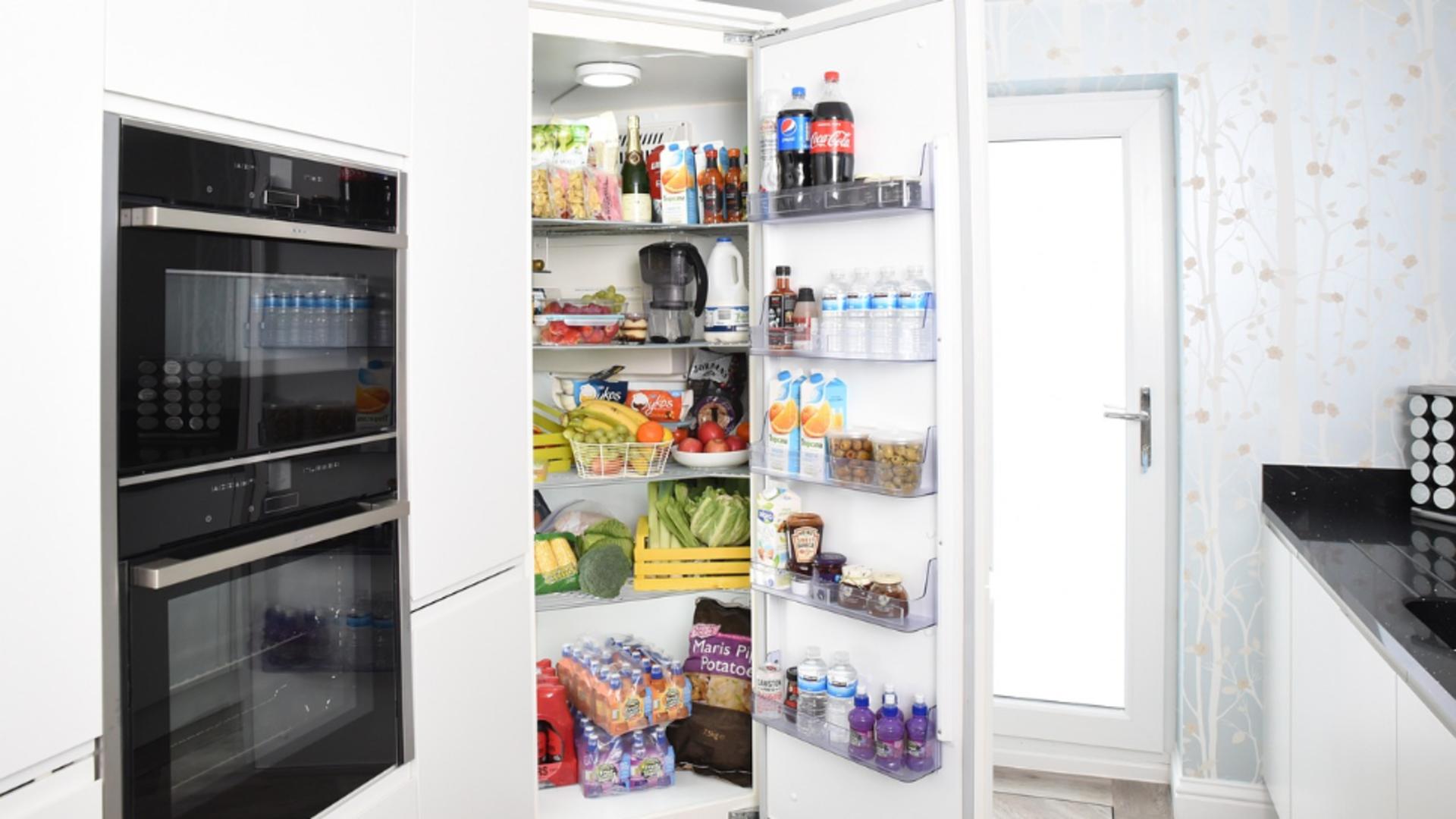Cât timp rezistă mâncarea în frigider dacă rămâi fără curent.  Perioada de grație în care alimetele mai pot fi consumate