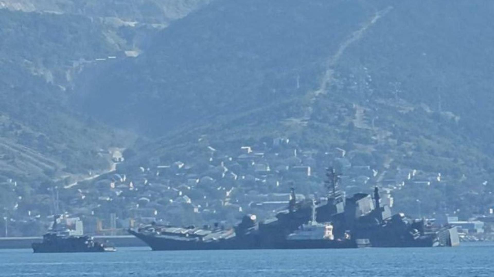 O navă rusească ar fi fost avariată de un atac ucrainean, în Marea Neagră – VIDEO