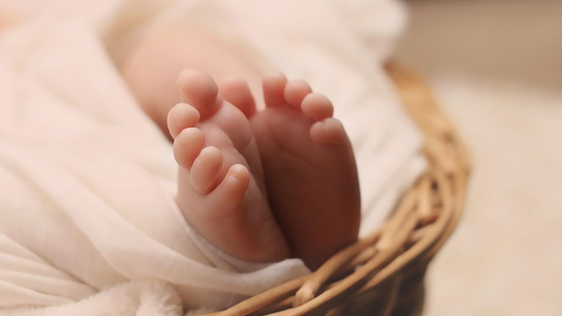 O mamă și-a ucis bebelușul de un an și 2 luni 