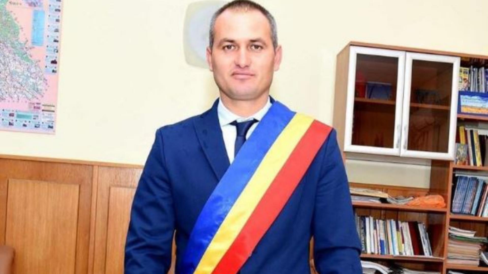 Florin Petre, primarul din Crevedia, are o condamnare penală la activ. Foto/FB