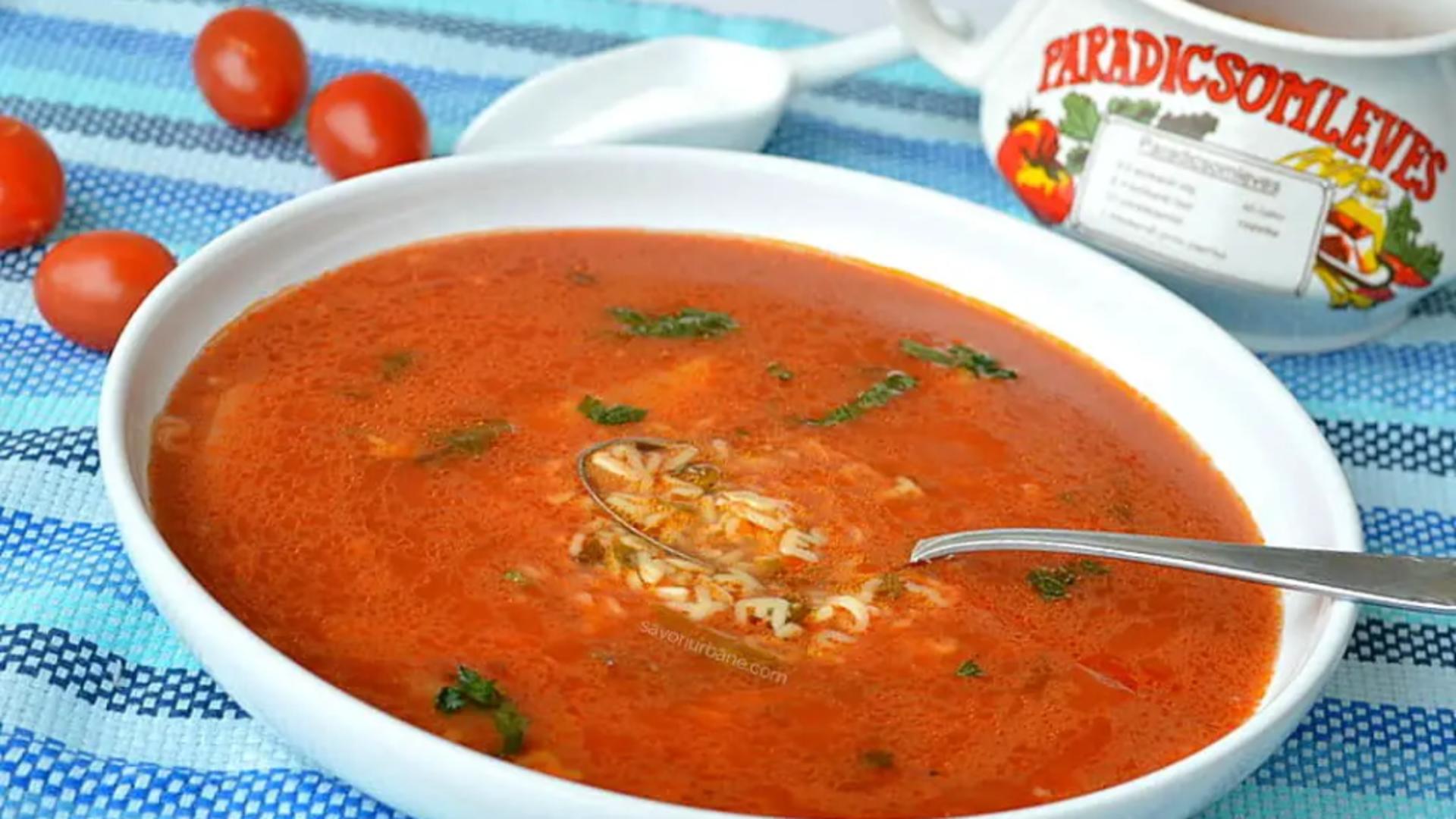 Supa pe care toată lumea ar trebui să o consume atunci când e caniculă – Rețeta lui Radu Anton Roman