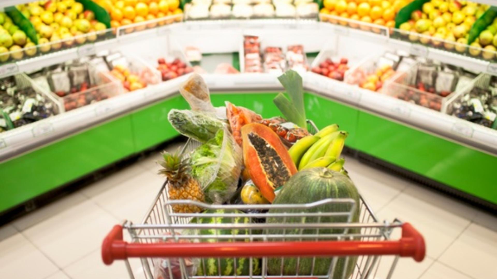 Prețul alimentelor continuă să crească, în ciuda anunțurilor de scădere a inflației