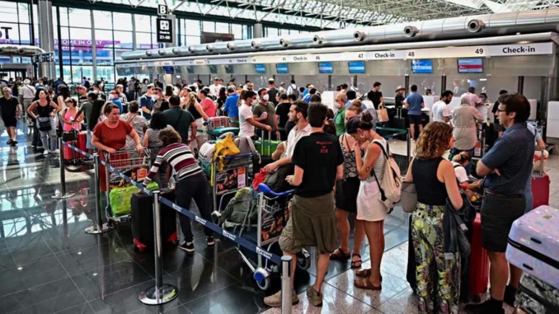 Alertă de călătorie în Italia - MAE, avertizare pentru români: Curse aeriene întârziate sau anulate pe 8 septembrie