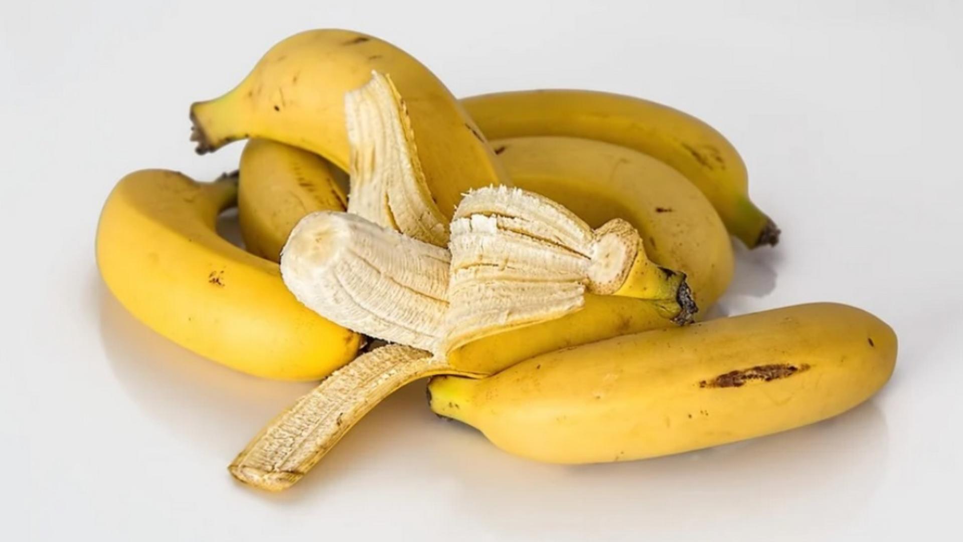Tu mănânci vârful de la banană? Uite la ce riscuri te expui