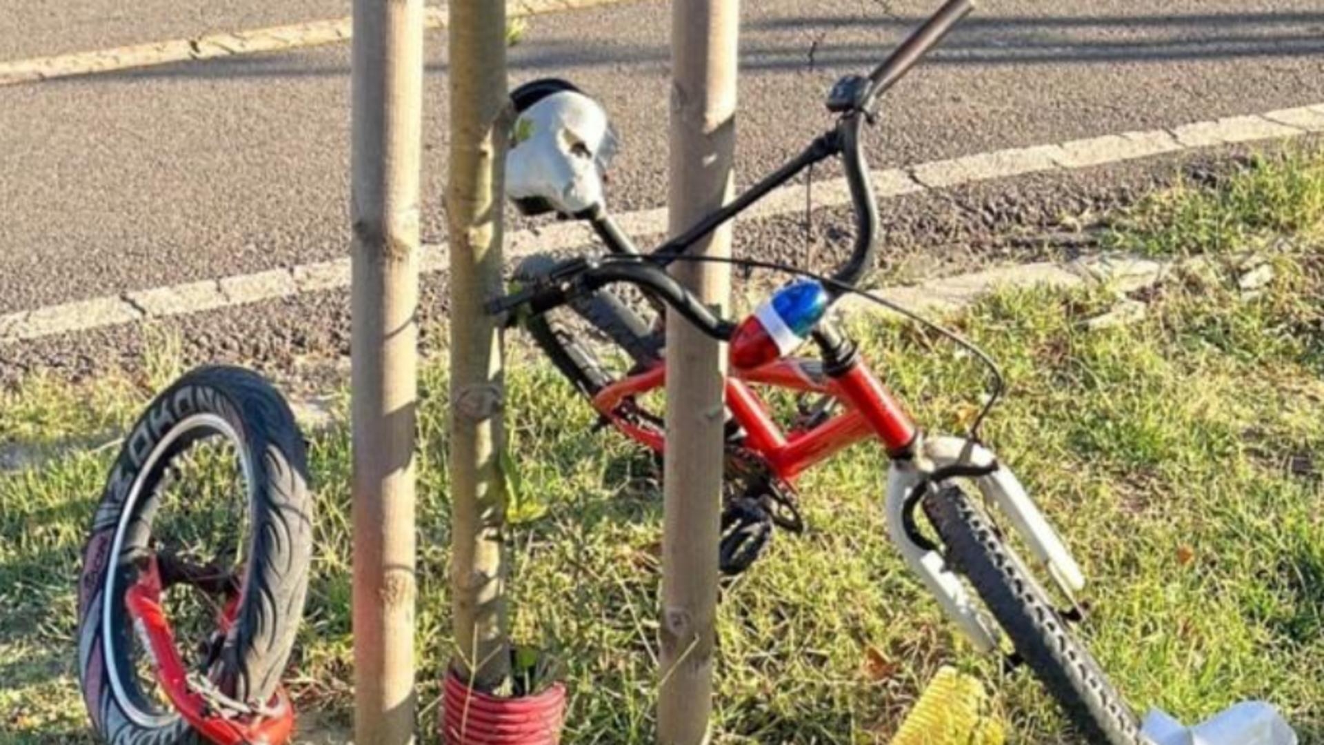 Moarte înfiorătoare în Galați: Un băiat de 9 ani, ucis de ghidonul bicicletei, în timp ce se plimba cu părinții - Detalii șocante