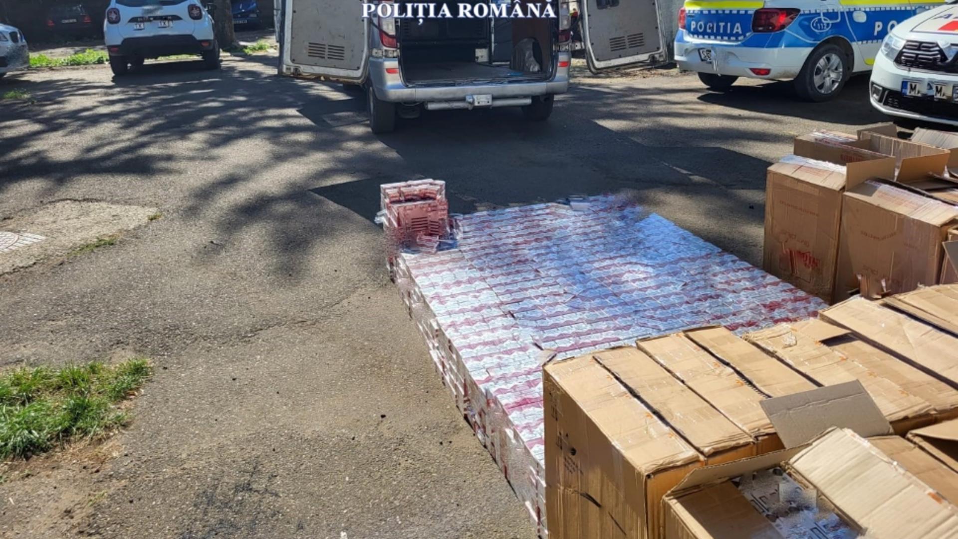 Moldovean prins cu 40.000 de pachete de țigări de contrabandă în mașină. Foto/Poliția