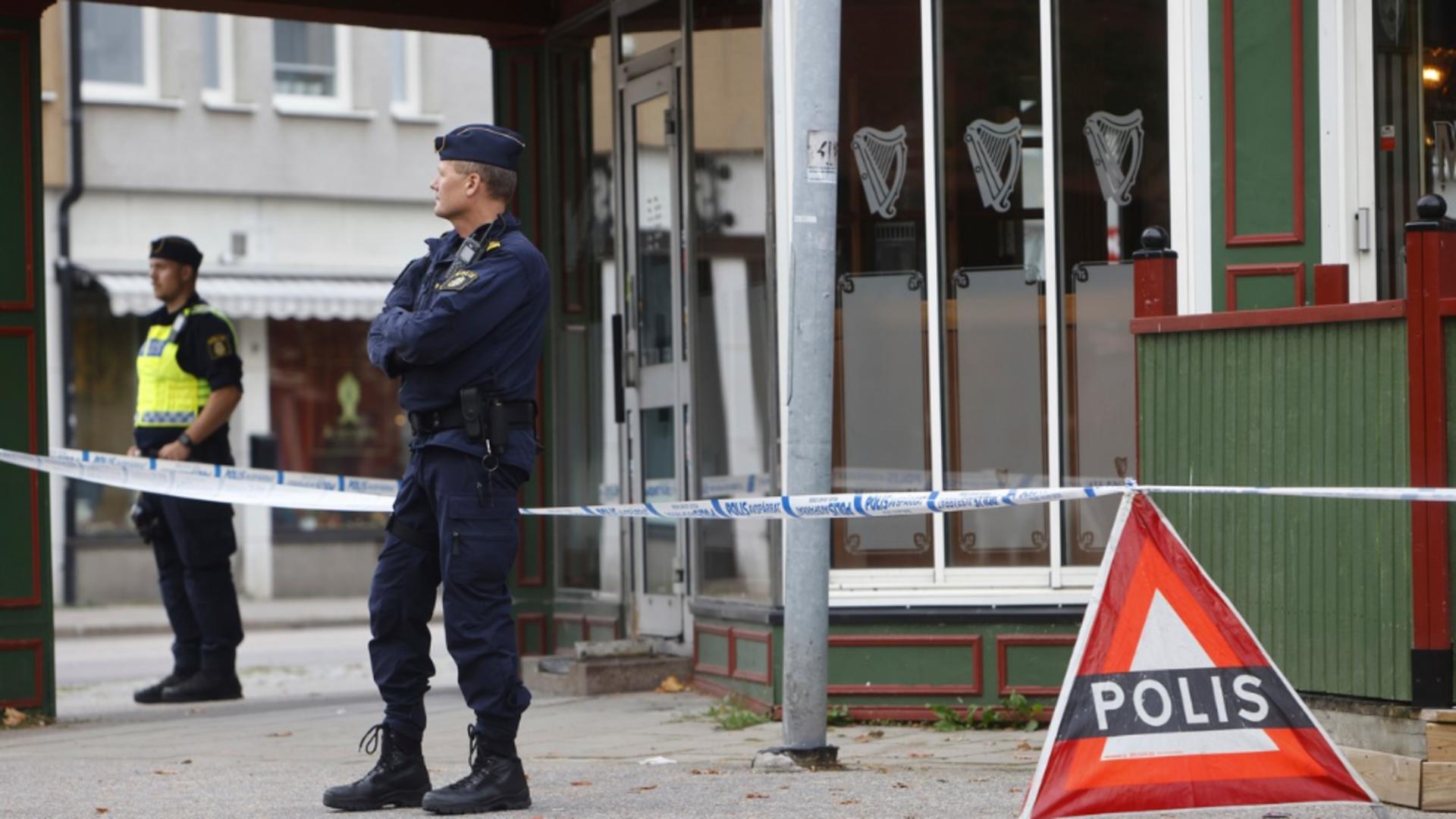 Doi morți și mai mulți răniți într-un incident cu arme de foc la 160 km de Stockholm. Foto: Profimedia