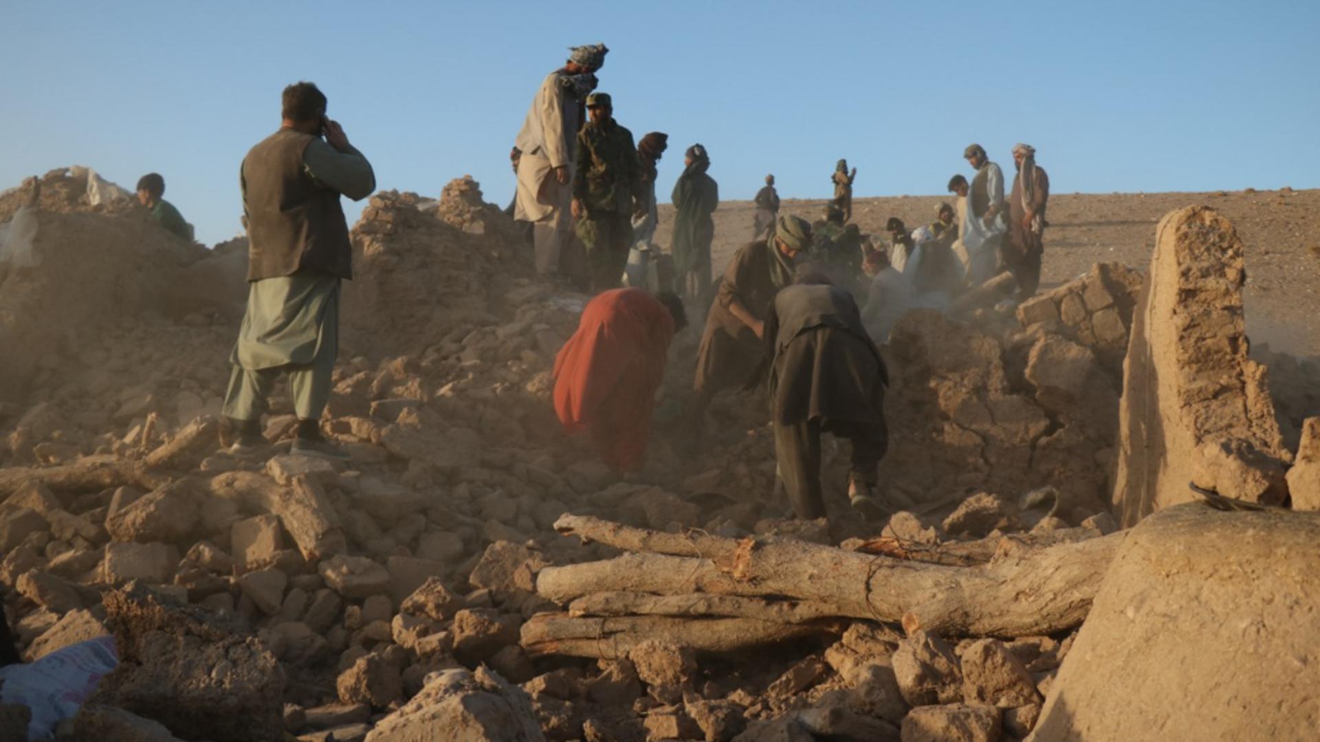 Val de cutremure puternice în Afganistan. Autoritățile anunță sute de morți. Foto/Profimedia