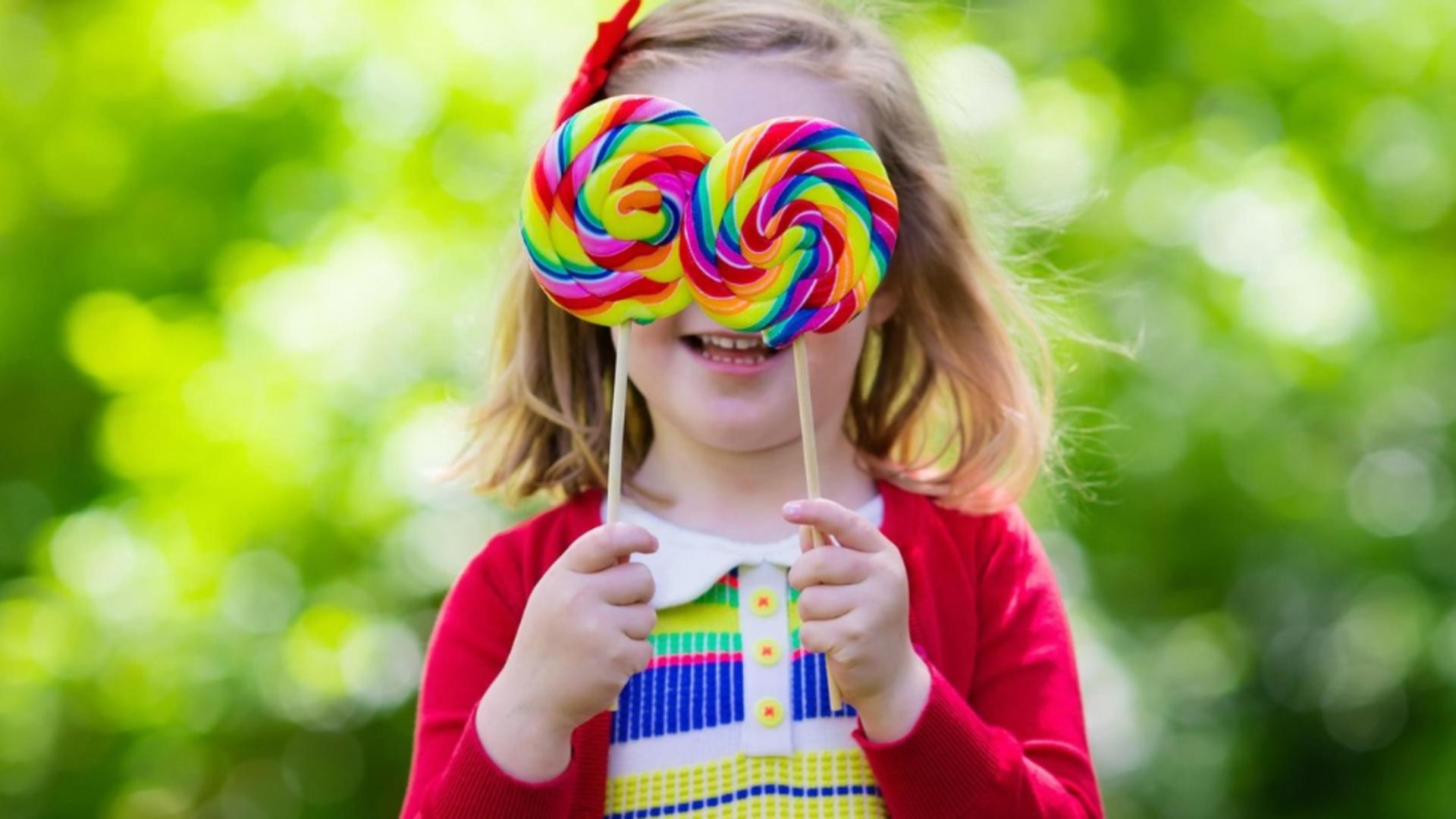 Cele mai periculoase pentru copii sunt dulciurile. Foto/arhivă