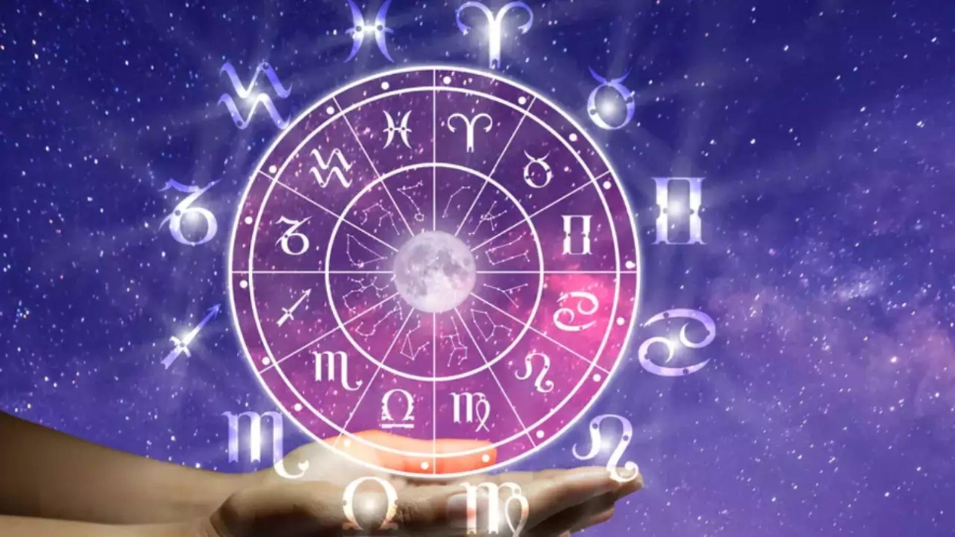 Horoscop vineri, 10 noiembrie. Viața zodiilor, dată complet peste cap de Mercur în Săgetător – La ce să ne așteptăm