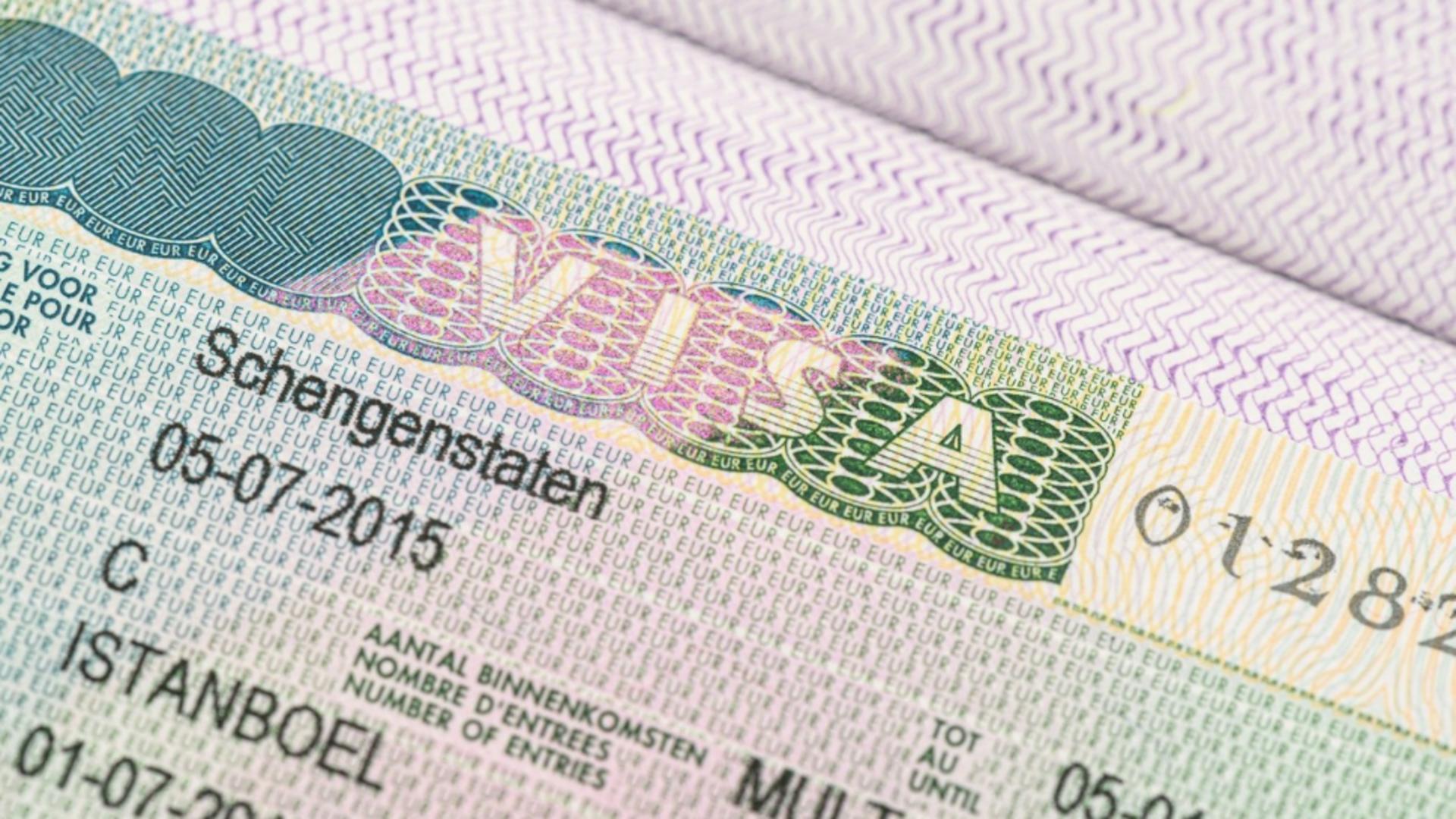 Parlamentul European introduce vizele electronice Schengen. România și Bulgaria, obligate să le emită