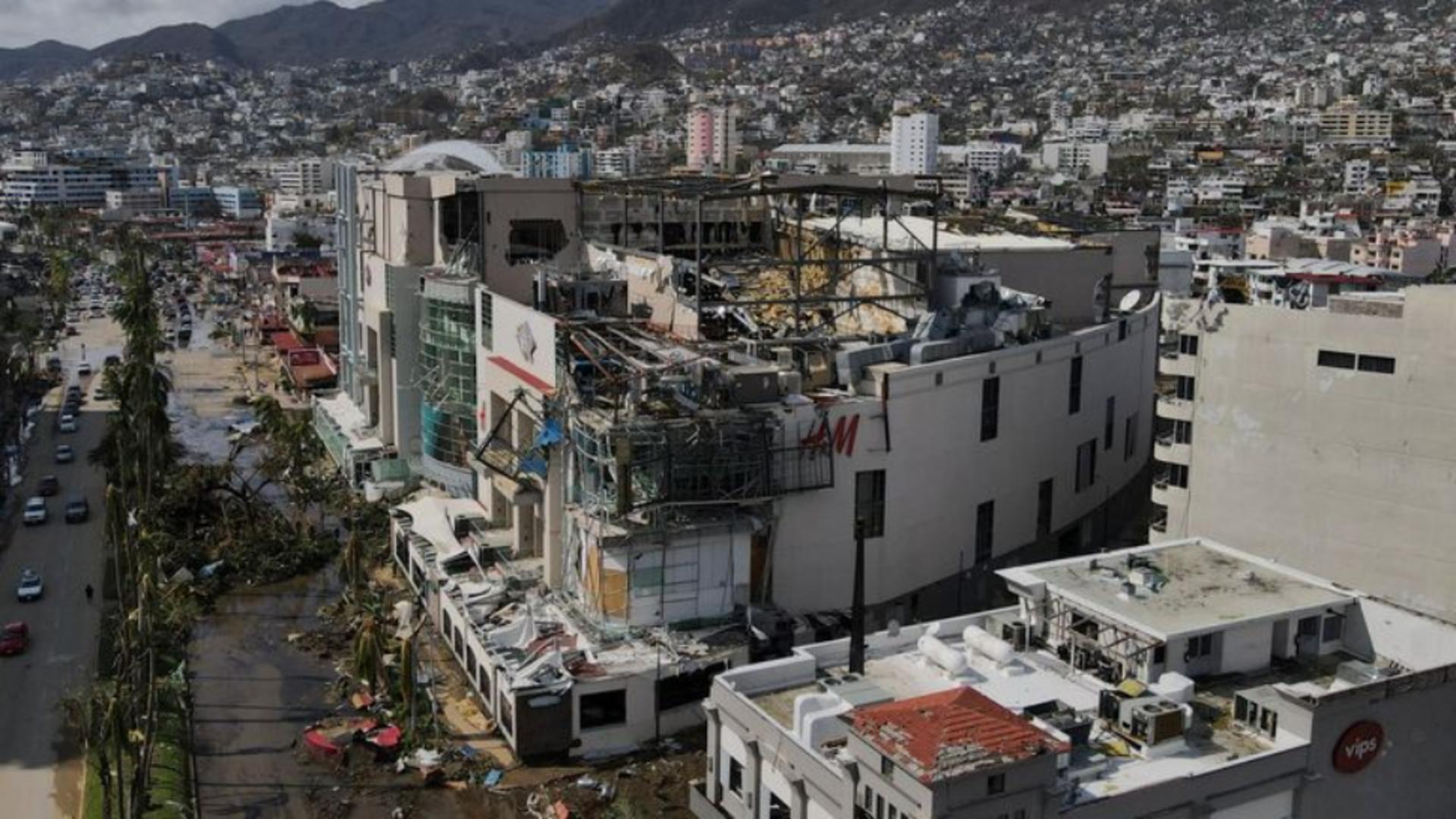 Uraganul Otis a făcut ravagii în Mexic: aproape 100 de morți și dispăruți în Acapulco – Luptă pentru supraviețuire – Au început jafurile