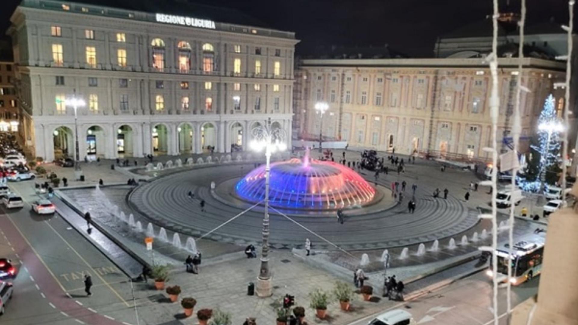 Monumente din Genova, iluminate în culorile tricolorului românesc. Solidaritate extraordinară a orașului de Ziua Națională a României