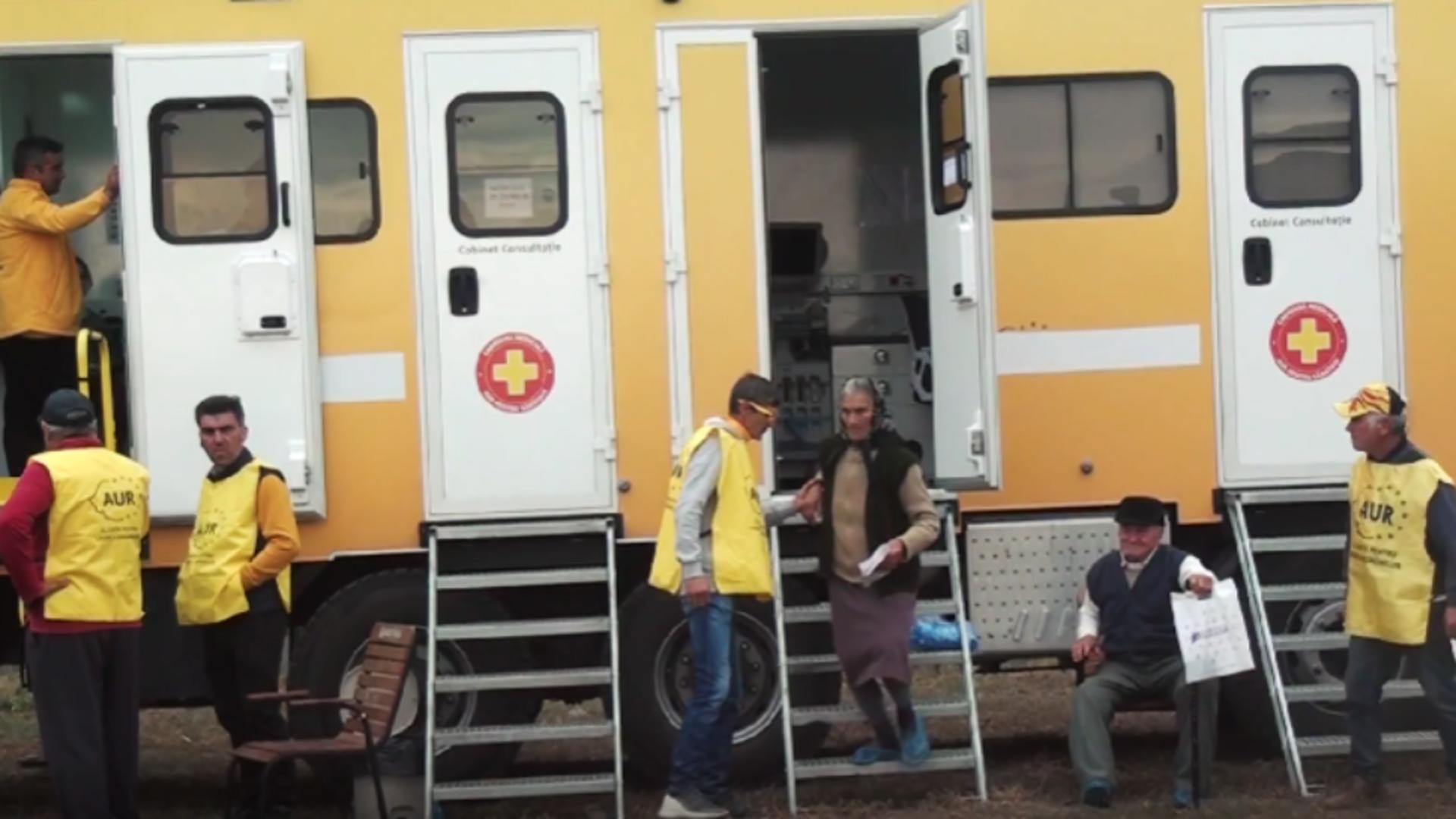Caravana România Suverană, alături de Spitalul mobil AUR, a ajuns în Oltenia/Captură video