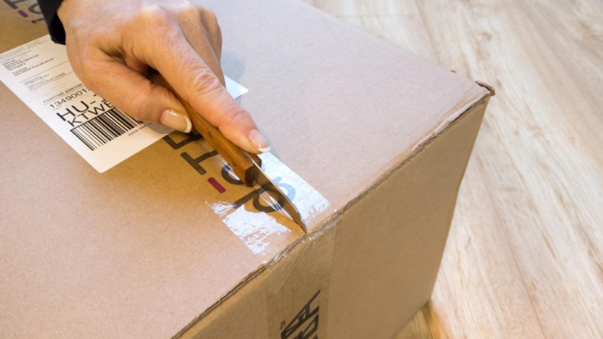 eapă uriașă pe OLX: tineri acuzați că au păcălit vânzătorii prin AWB-uri false/ Foto cu caracter ilustrativ