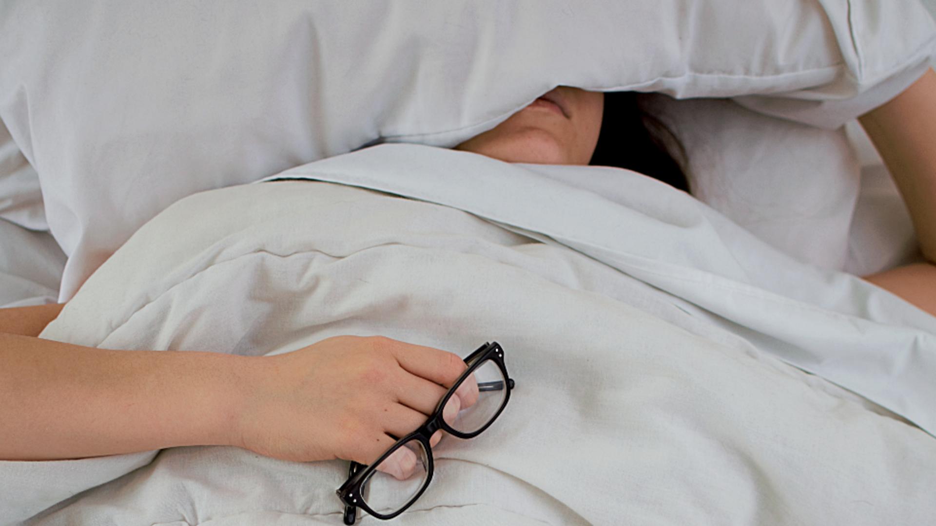 9 greșeli care îți strică somnul – Ce trebuie să eviți pentru a te odihni cu adevărat în timpul nopții