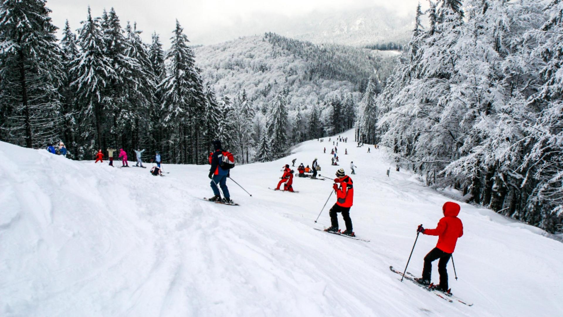 Se deschid părtiile de schi din țară