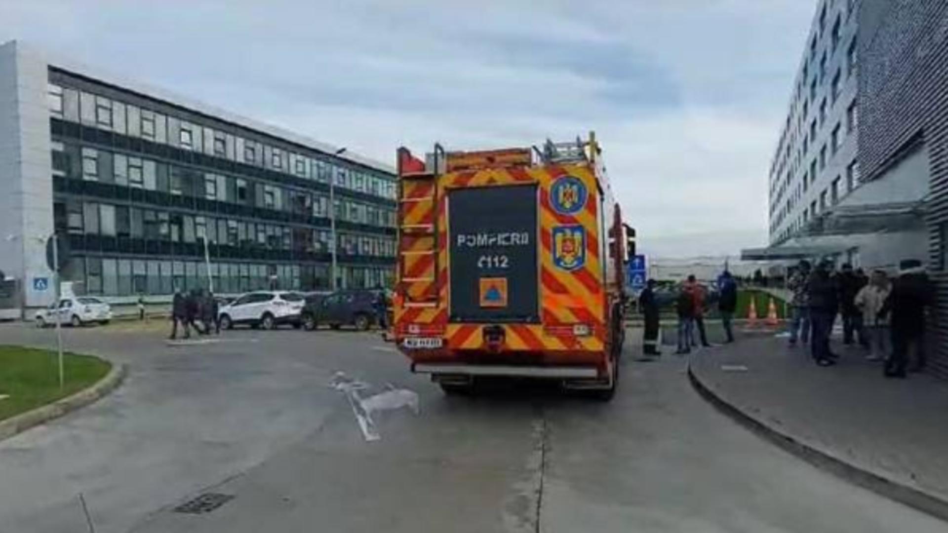 Alertă după o amenințare cu bombă la sediul unei multinaționale din Timișoara. 2.000 de oameni, evacuați! – VIDEO
