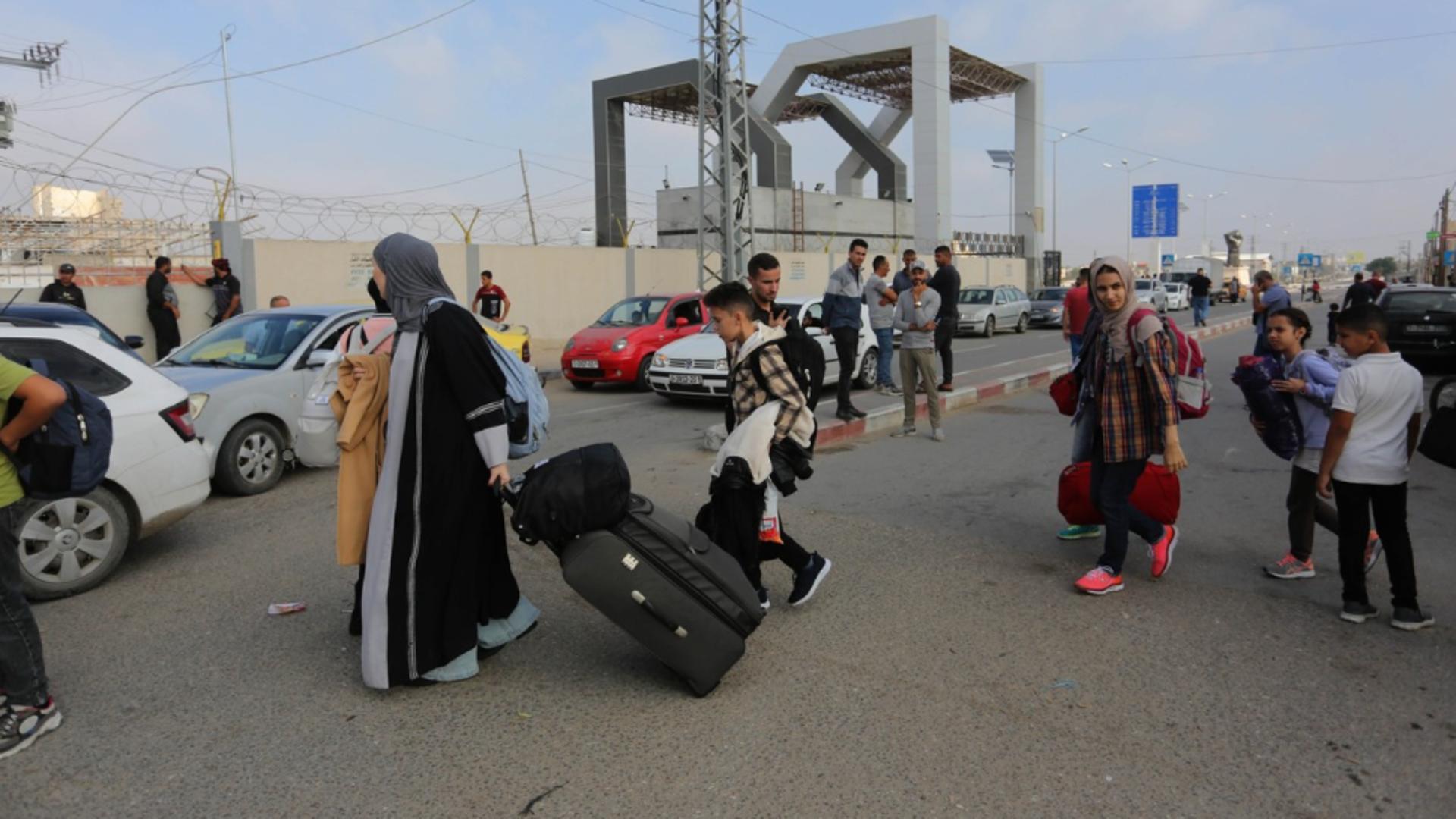 S-a redeschis punctul de trecere Rafah între Egipt și Gaza. Foto/Profimedia 