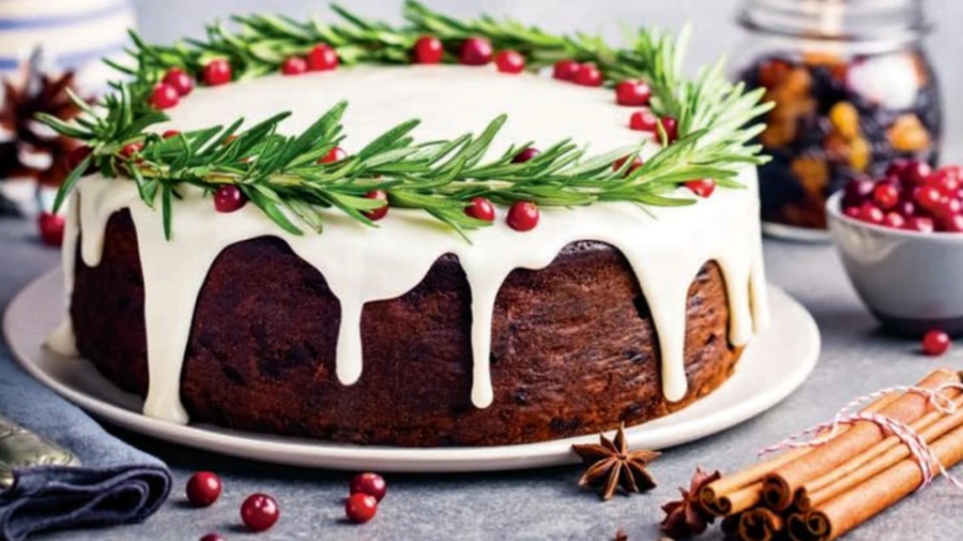 Tortul cu fructe confiate, vedeta mesei de Revelion – Rețeta cu care îi vei cuceri pe invitați