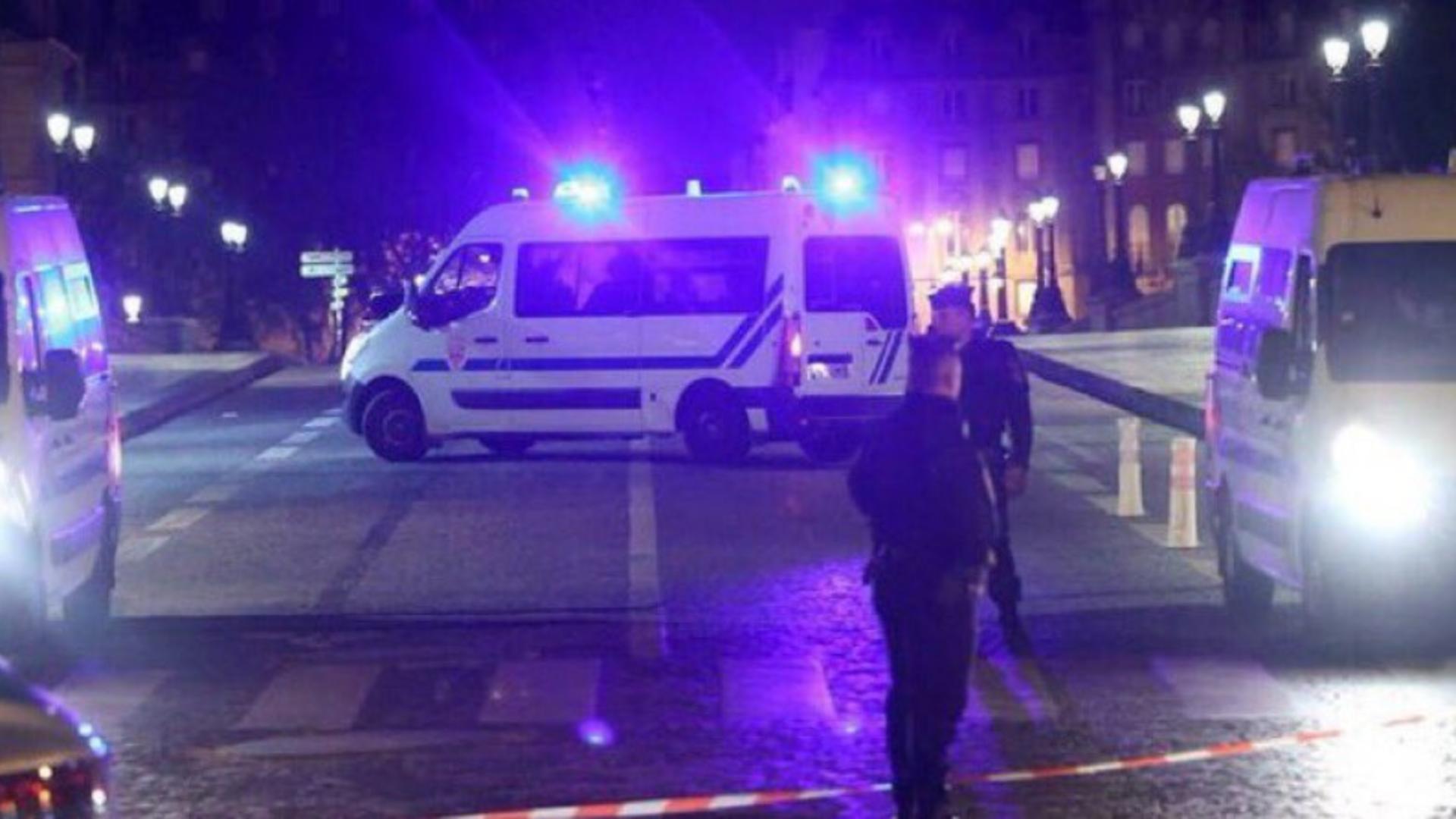 Atac în Franța: Un mort și 2 răniți după ce au fost înjunghiați pe stradă, în centrul Parisului - Agresorul a strigat „Allah akbar”