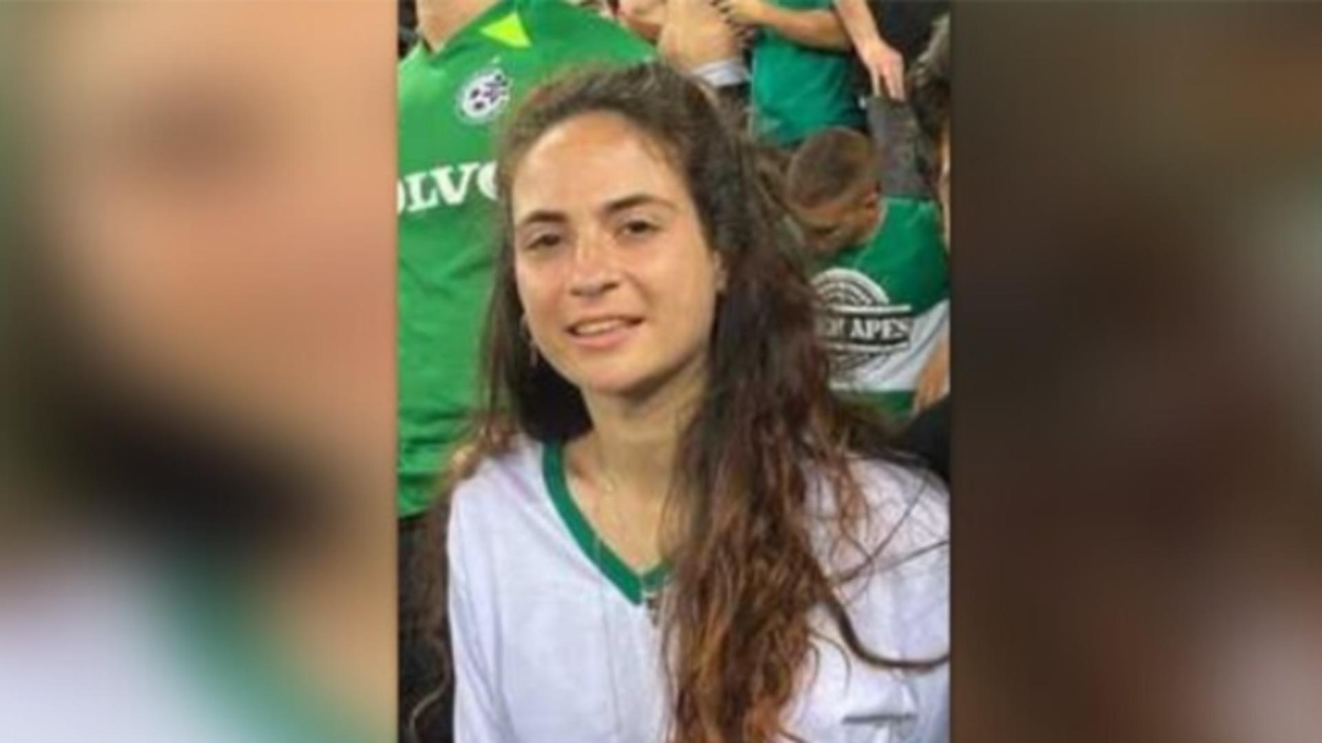 Ea este tânăra cu cetățenie română, ucisă de Hamas. Avea 27 de ani și era o artistă plastică în plină afirmare