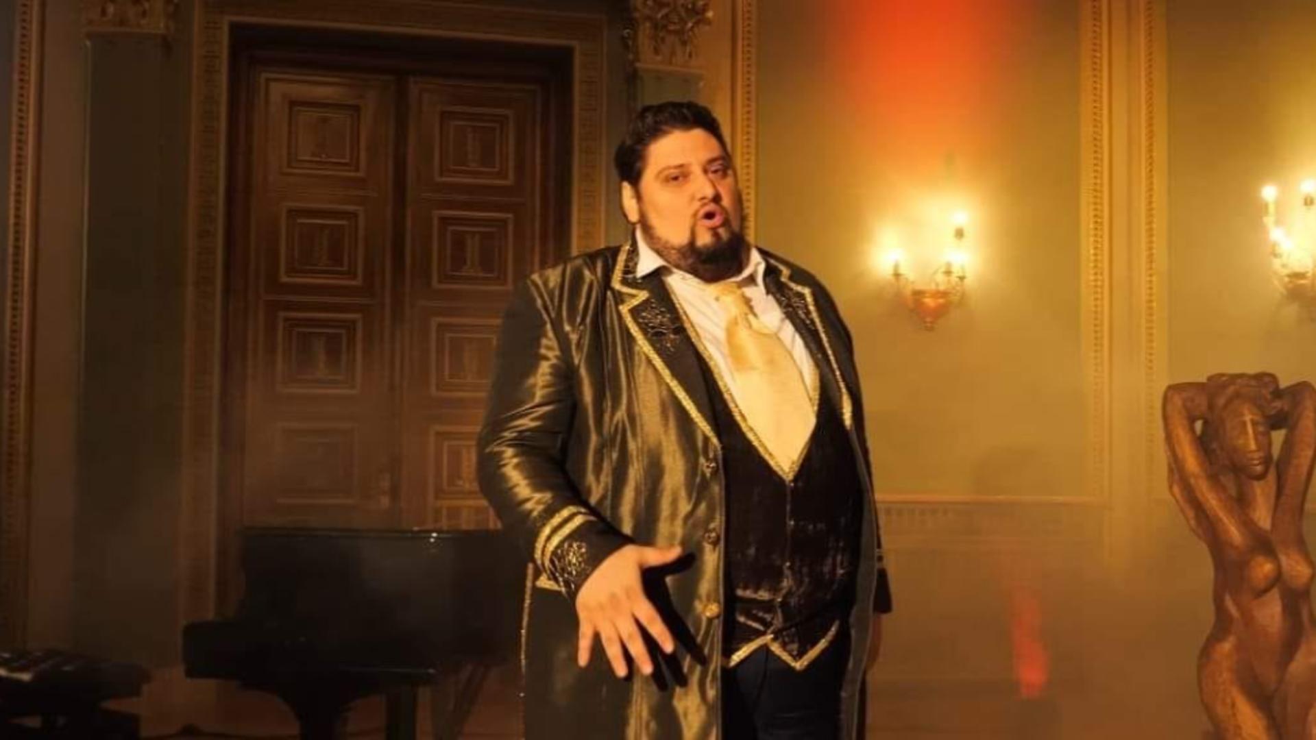 Tenorul Alin Stoica este solist al Operei Naționale București