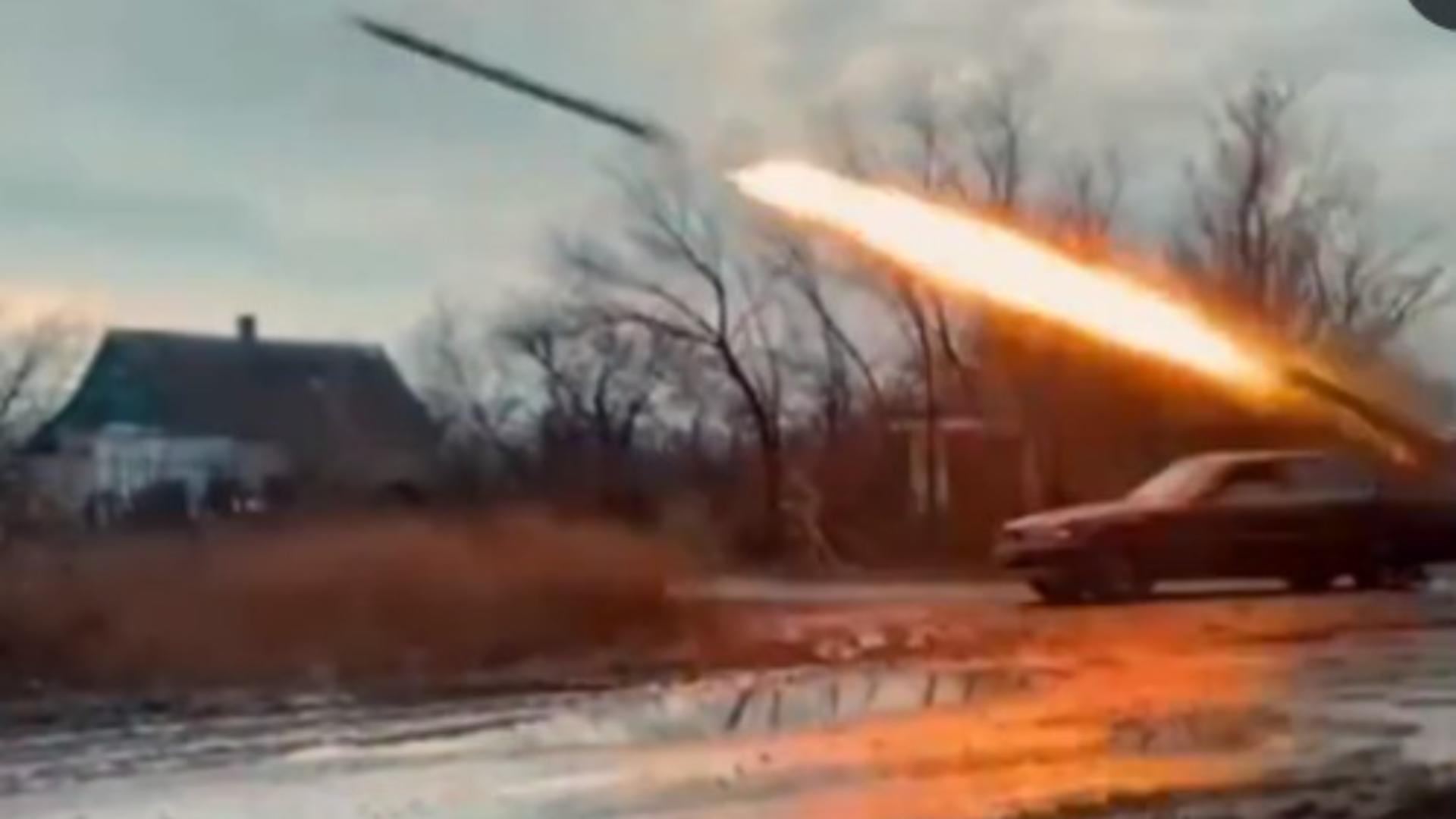 Un „lansator” de rachete mai special, încropit de ucraineni. Foto/Captură video
