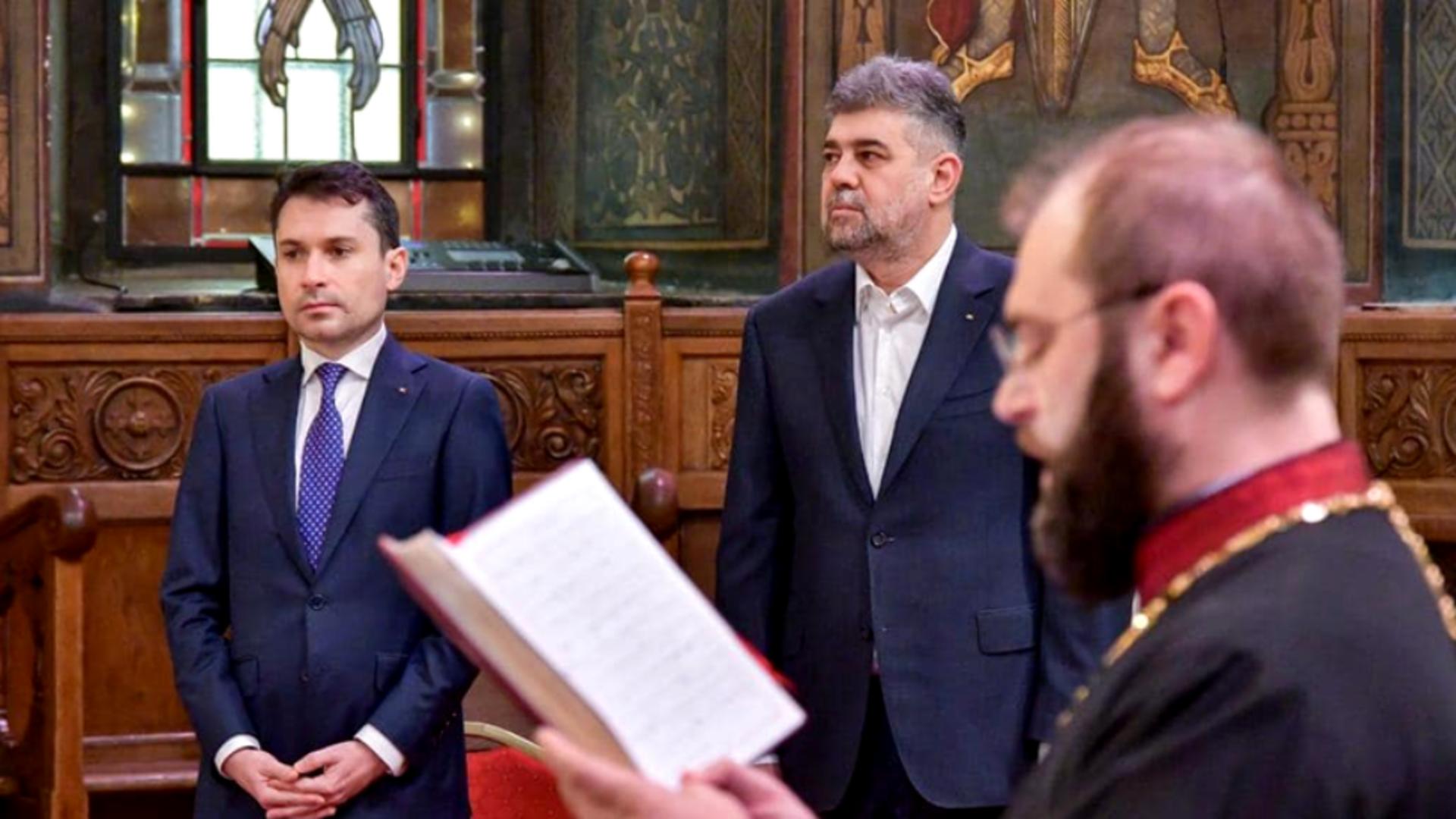 Marcel Ciolacu a participat la slujba de Crăciun de la Catedrala Patriarhală