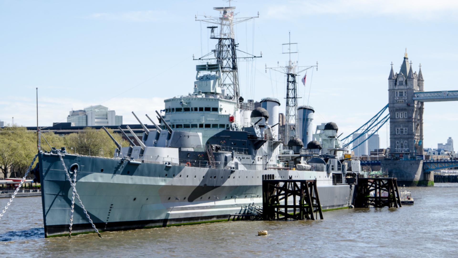 De ce nu poate Marea Britanie să-și aducă mai multe nave de război în Marea Neagră. Partenerul de NATO care îi blochează pe britanici