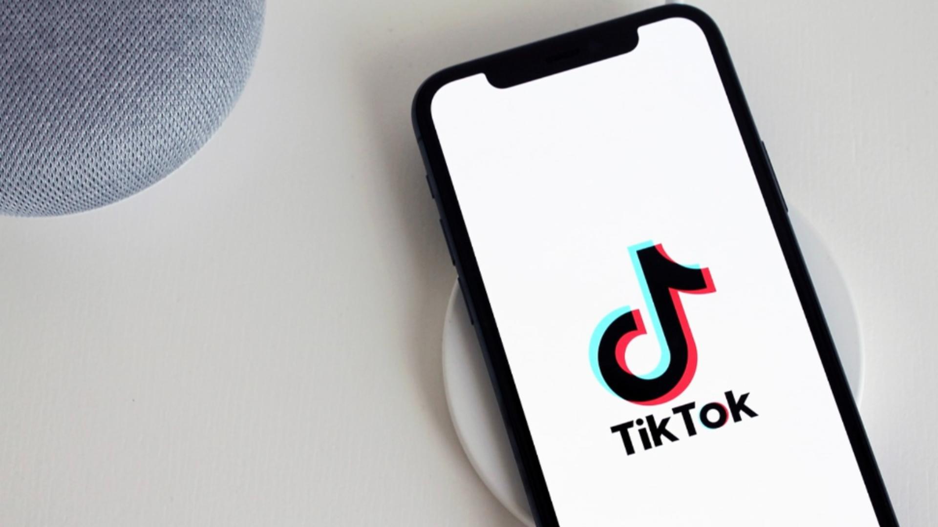 Schimbare importantă la TikTok. Utilizatorii din România sunt și ei vizați: cine va trebui să scoată bani din buzunar și pe ce criterii
