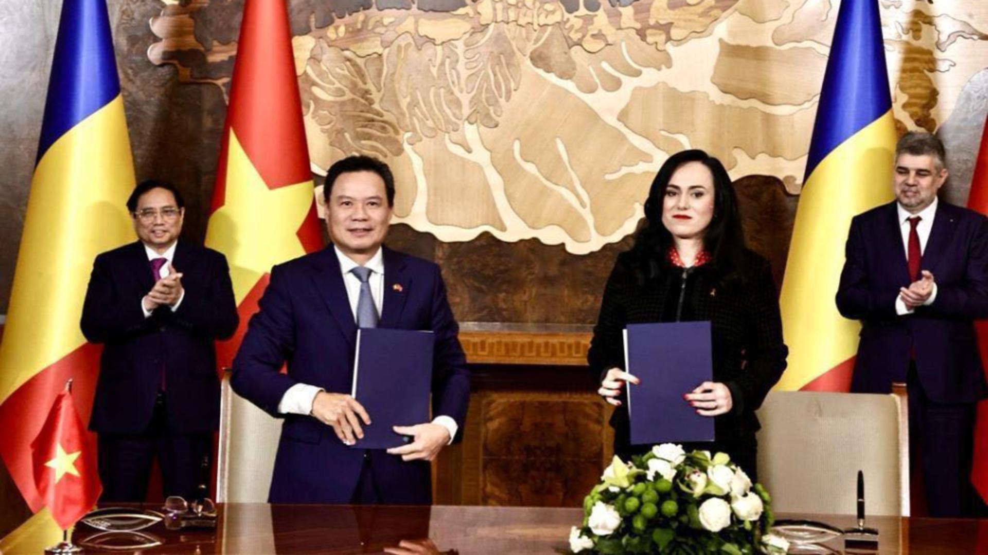 Memorandum privind cooperarea în domeniile muncii și securității sociale semnat în ministrul Muncii din România și adjunctul din Vietnam