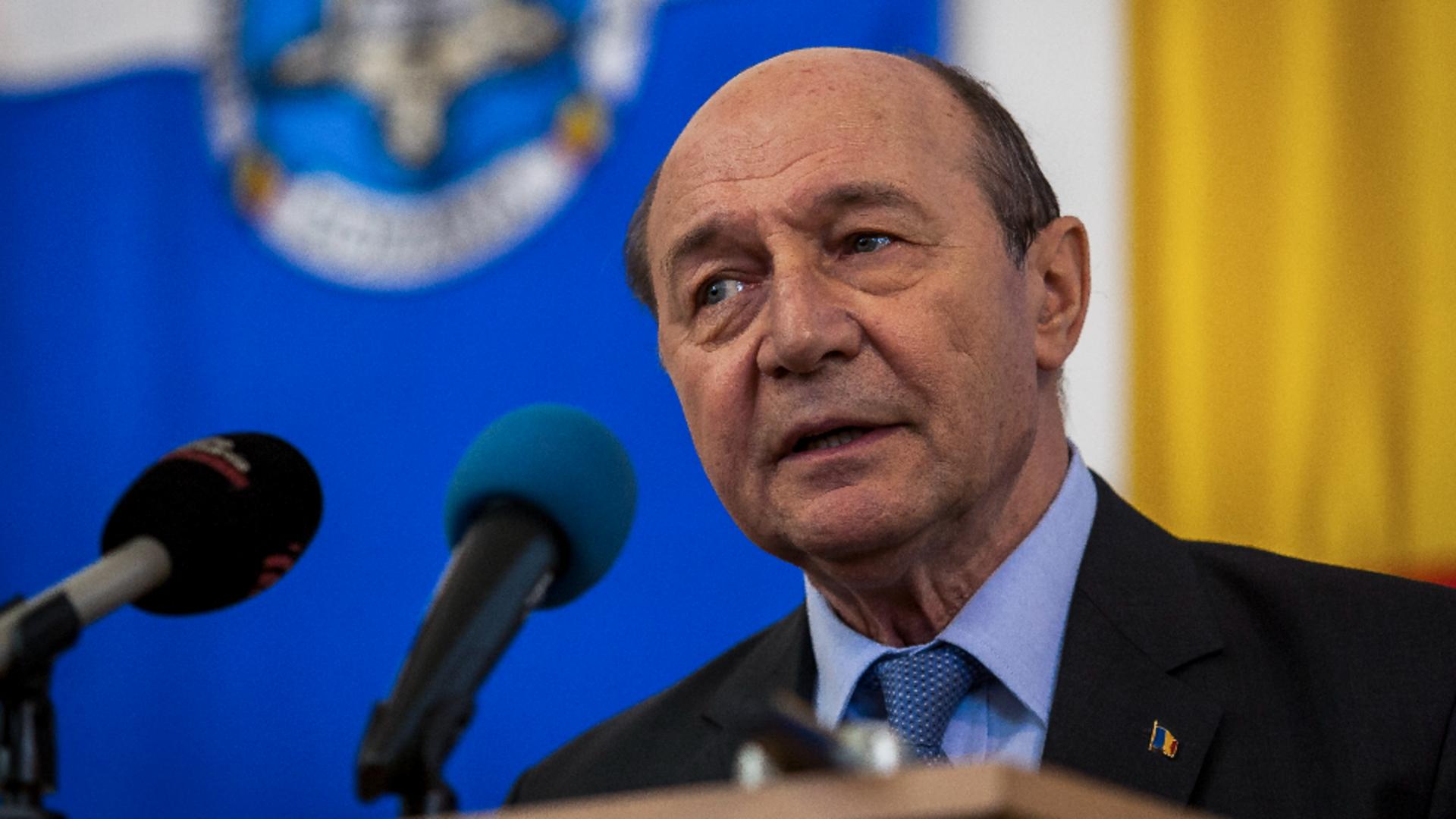 Traian Băsescu, internat de 5 zile la Spitalul Militar. Cu ce probleme de sănătate se confruntă fostul președinte