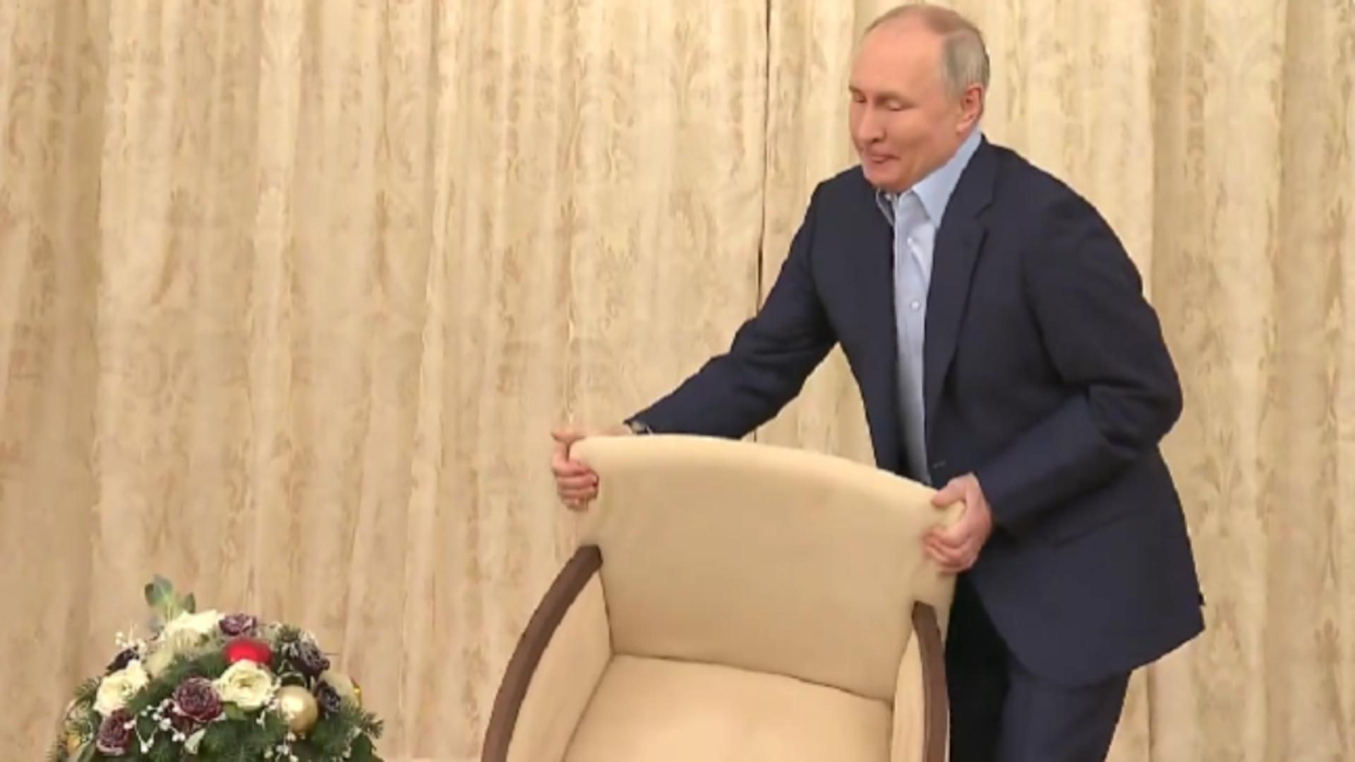 Cum s-a făcut Putin de râs în fața copiilor soldaților ruși morți în Ucraina. Foto: X