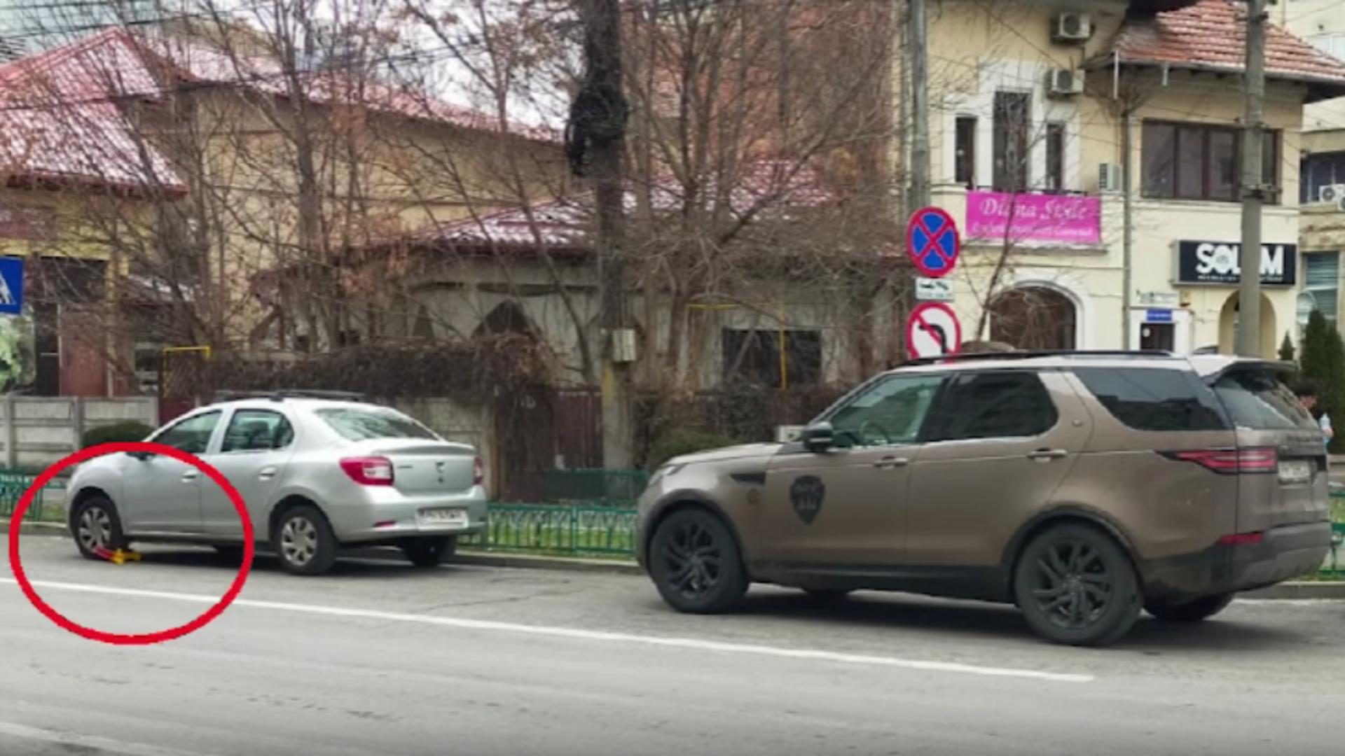 Două mașini, aceeași infracțiune, însă doar unul dintre șoferi este taxat / Captură Pbservatorul Prahovean