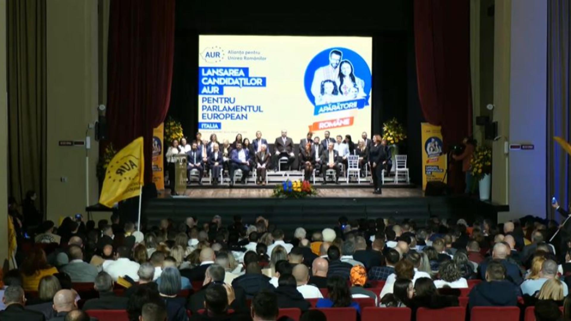 AUR și-a prezentat candidații la alegerile pentru Parlamentul European la Lodi, în Italia