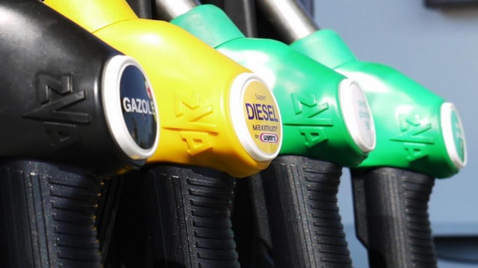 Vești proaste pentru români: urmează noi scumpiri la carburanți