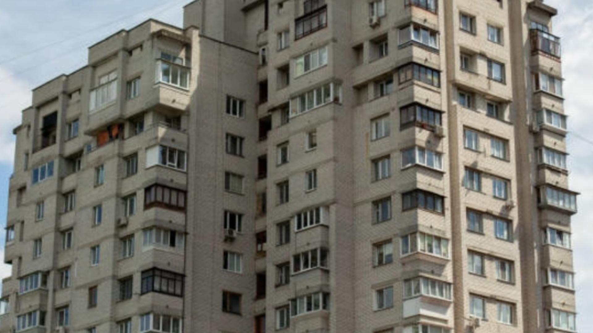 Înşelătorie de proporţii pusă la cale de un fost subprefect: a vândut 50 de apartamente la 155 de clienţi. O garsonieră, tranzacționată de 8 ori