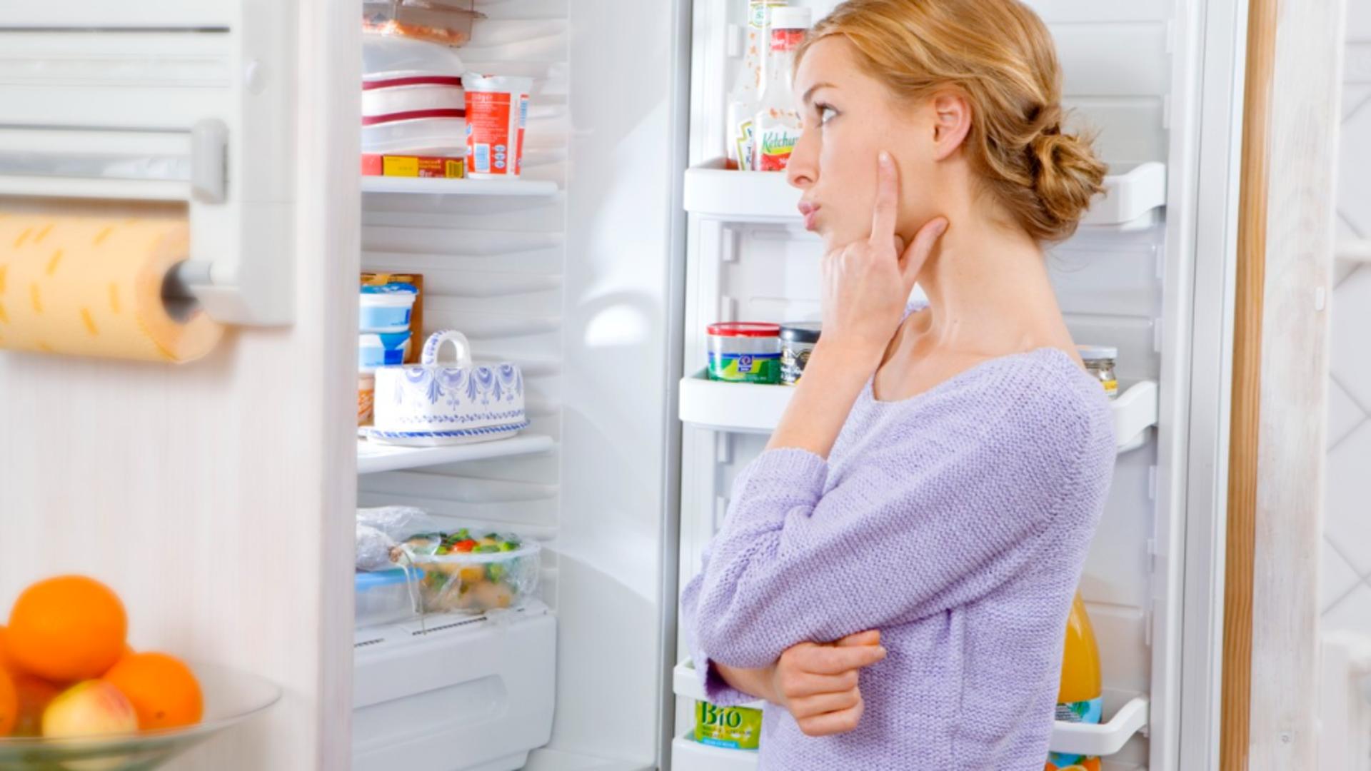 De ce nu este bine să așezi carnea de pui lângă alte alimente din frigider