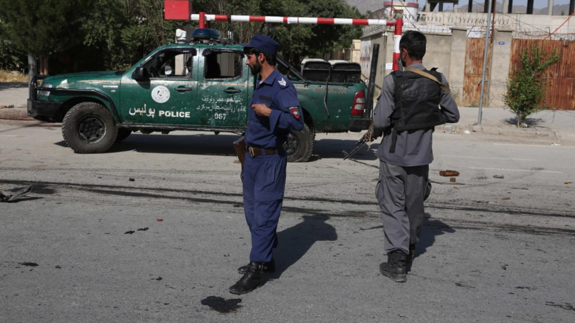 Doi morţi și 14 răniți în explozia produsă într-un autobuz dintr-un cartier şiit din Kabul