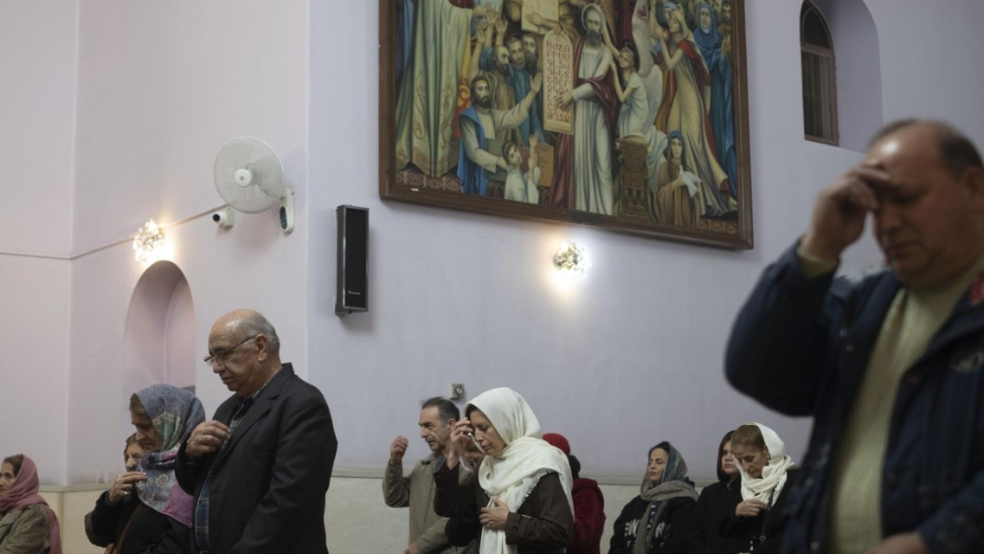  Un preot din Cluj a publicat „lista rușinii” cu enoriașii care nu au plătit taxa pentru biserică. Foto: Profimedia